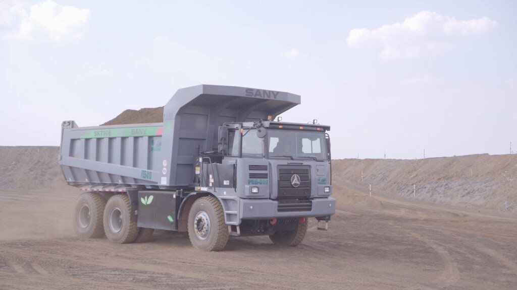 Descarbonização: Gerdau testa caminhão elétrico para extração de minério de ferro